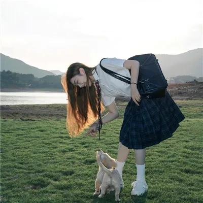 楼外青山